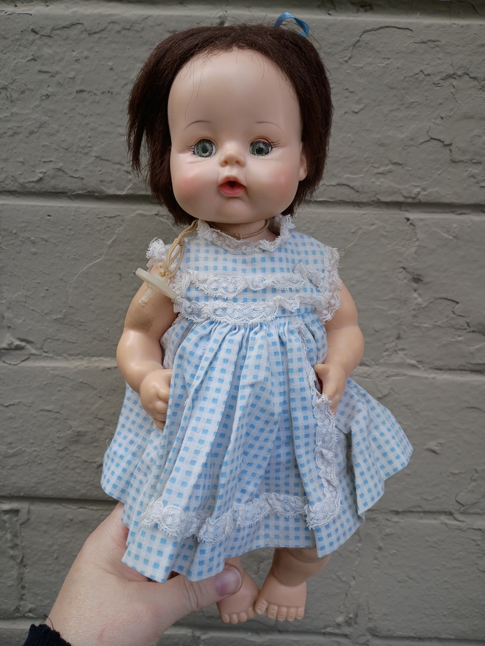 Vtg 1965 Madame Alexander 13" Sweet Tears Baby Doll w Pacifier